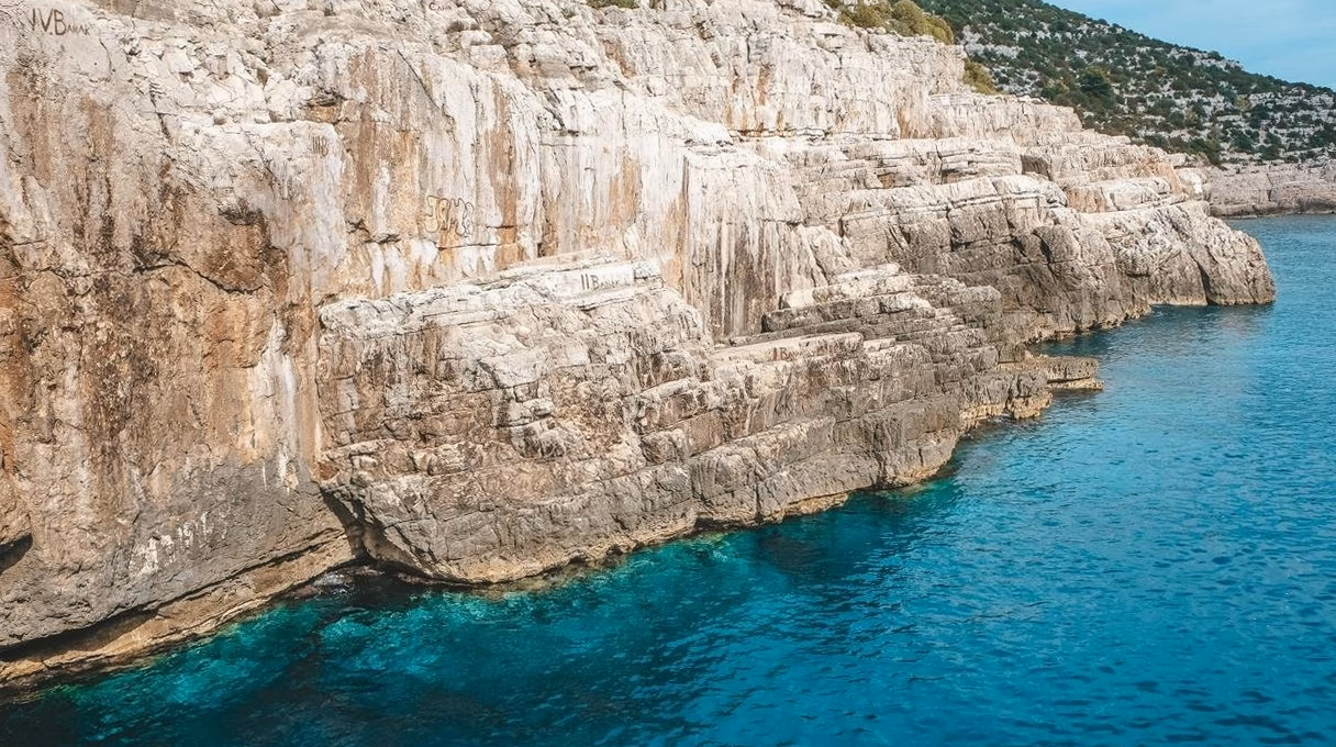 Exploration en Grèce : À la découverte des trésors insulaires de Céphalonie et Ithaque, joyaux paradisiaques de la Méditerranée
