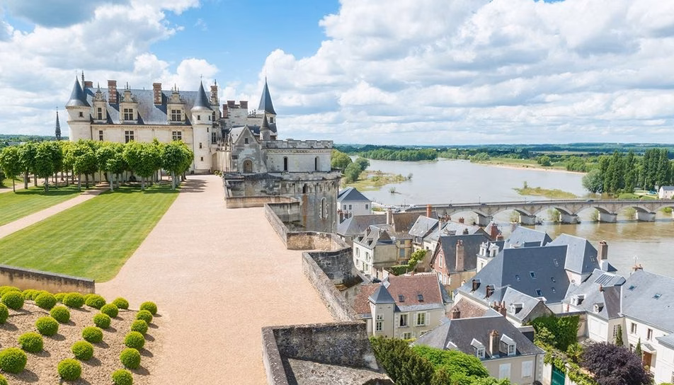 Loire-Atlantique : un terrain agricole envahi par des gens du voyage