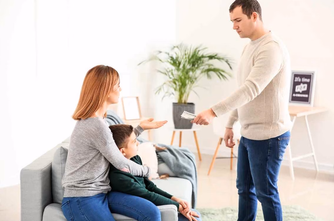 Trajets en famille : 56 % des parents avouent être stressés