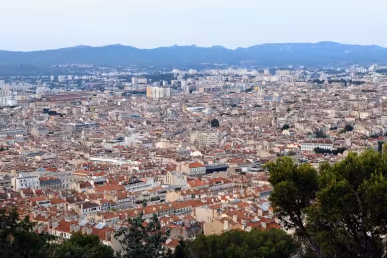 Vieux-Port de Marseille : où trouver un hôtel pas cher